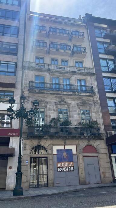 ויגו Central Suites Poli Sanz מראה חיצוני תמונה